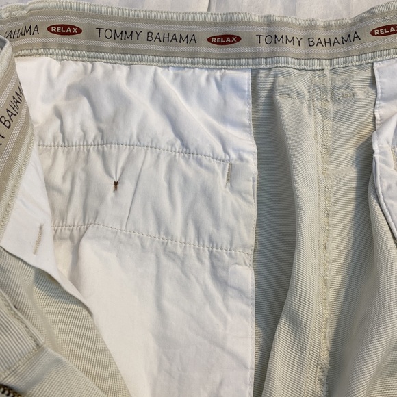 Tommy Bahama 38 SZ Relax Shorts. High quality. Side Pockets Excellent Condition - Picture 12 of 14